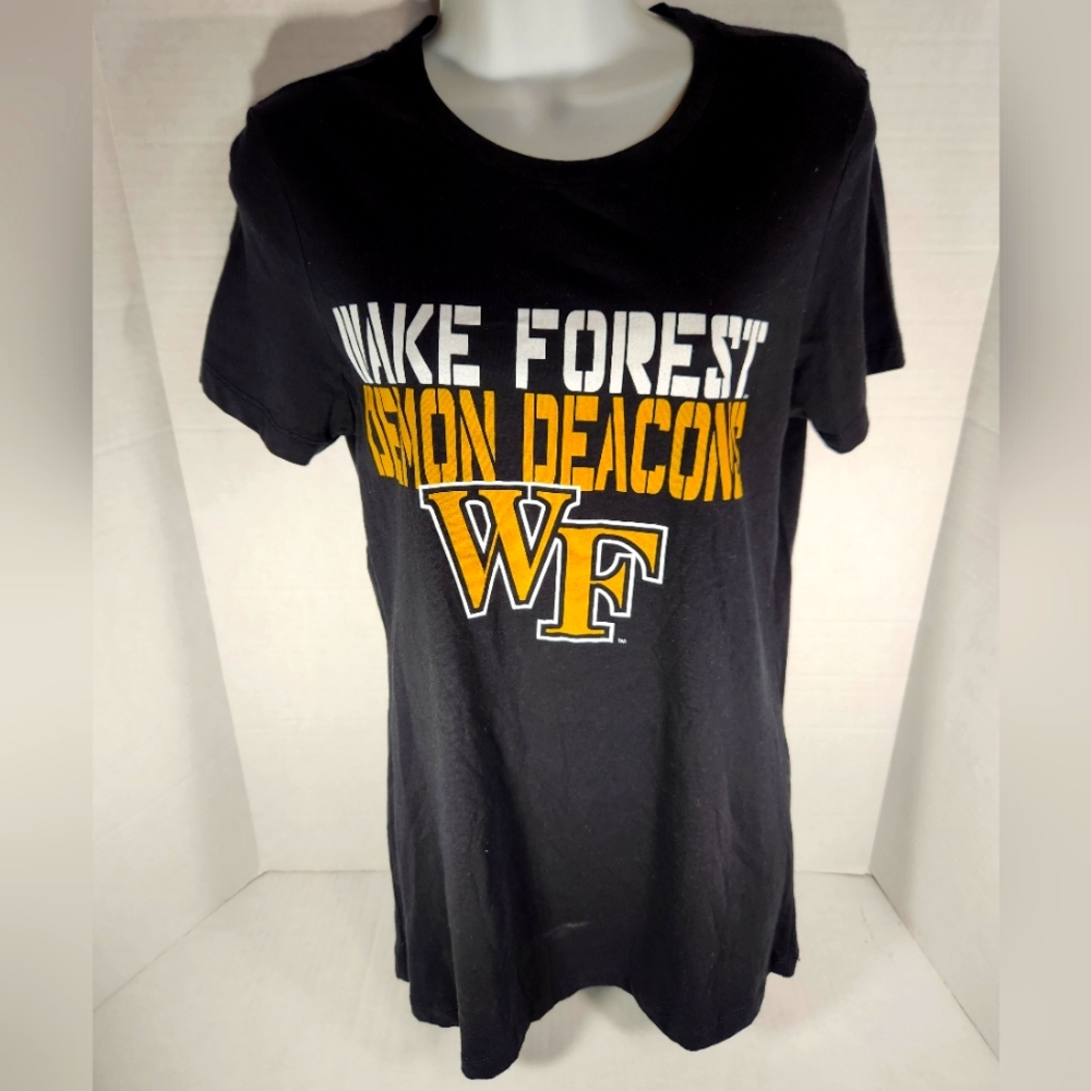 NWT Women's Wake Forest Demon Deacons image One T-shirt